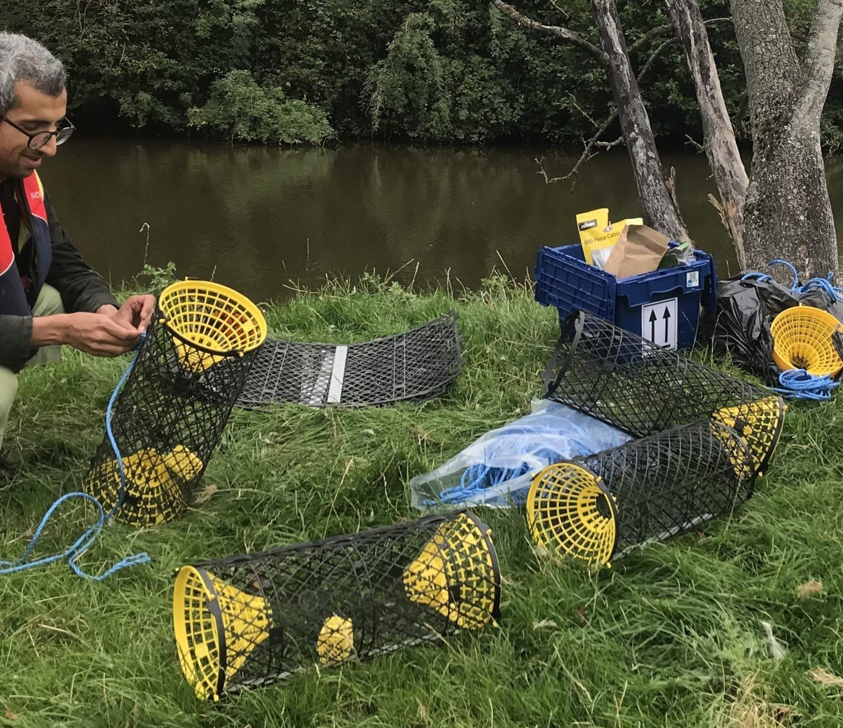 Setting traps